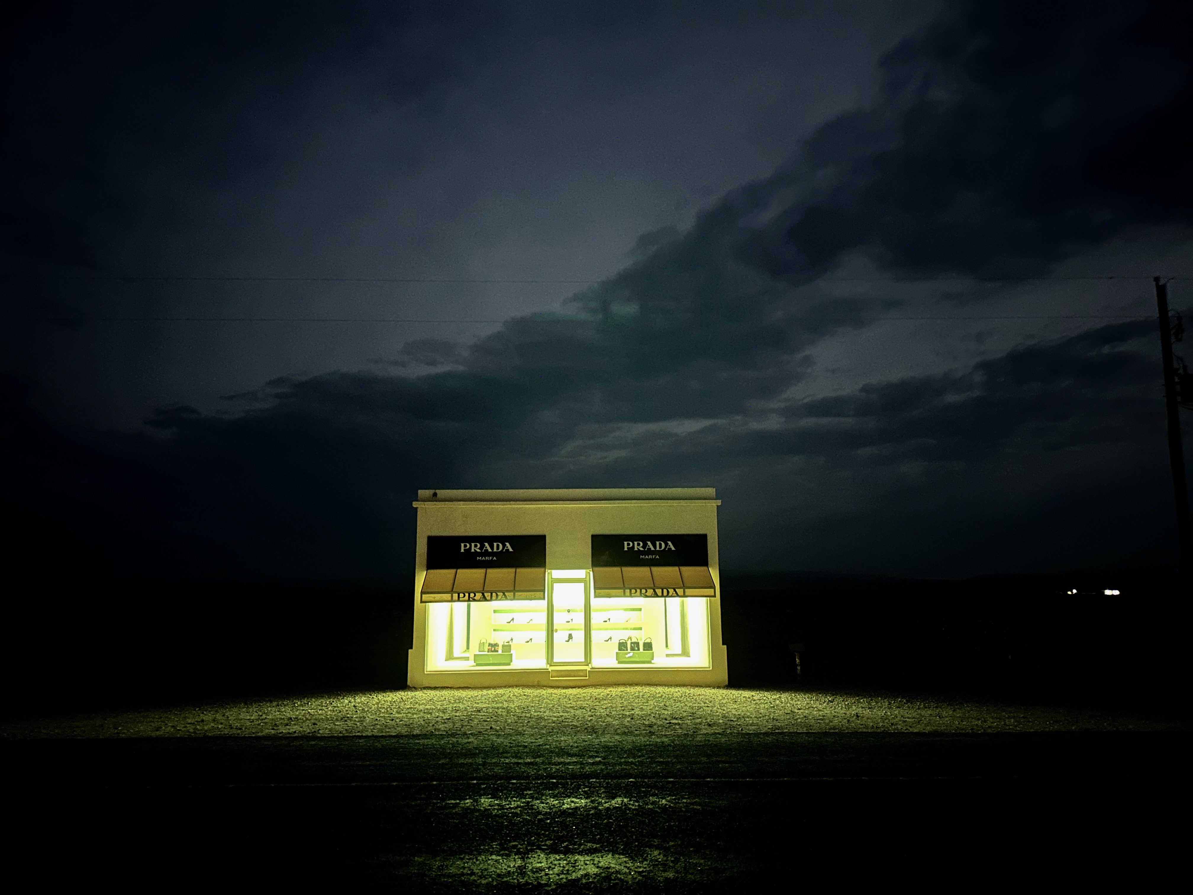 A Weekend in Marfa - AI-Crafted Cultural Journey